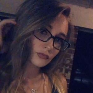 Meet your Posher, Maddie